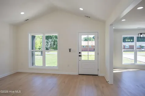 103 Harmon Street Clinton NC 28328