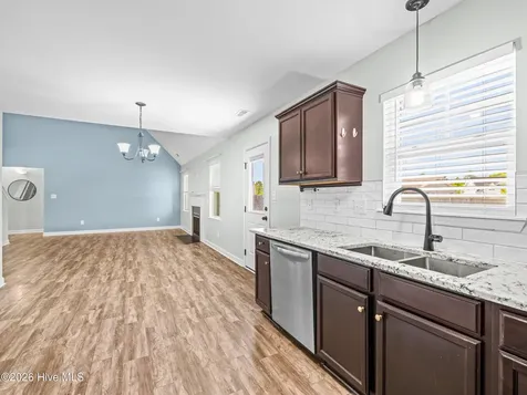 205 Tappi Terrace Hubert NC 28539