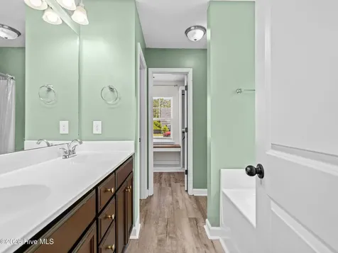 205 Tappi Terrace Hubert NC 28539