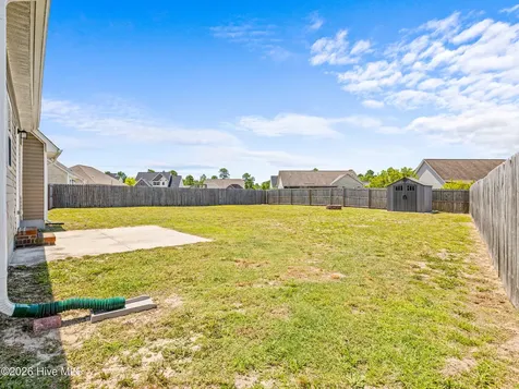 205 Tappi Terrace Hubert NC 28539