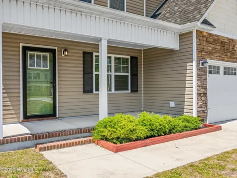 205 Tappi Terrace Hubert NC 28539