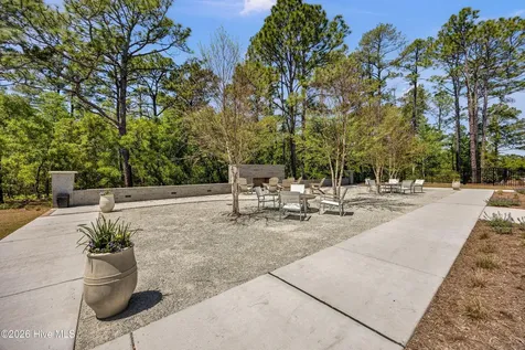 162 Dugger Lane Wilmington NC 28412