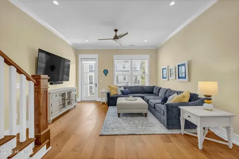 162 Dugger Lane Wilmington NC 28412