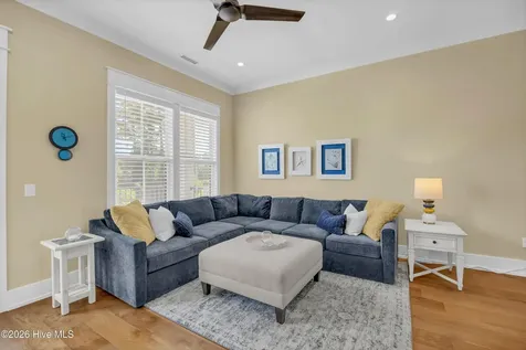 162 Dugger Lane Wilmington NC 28412