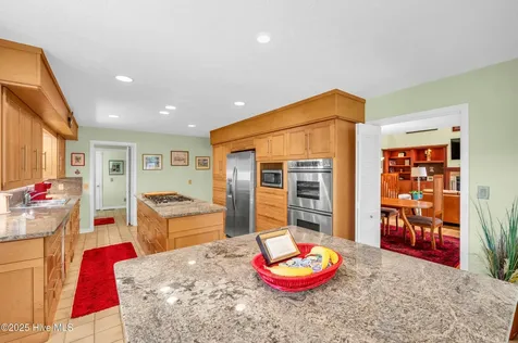 2118 Gloucester Place Wilmington NC 28403