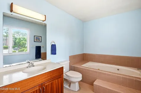 2118 Gloucester Place Wilmington NC 28403