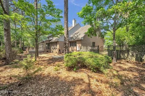 2118 Gloucester Place Wilmington NC 28403