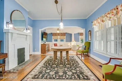 206 W Foy Street Richlands NC 28574