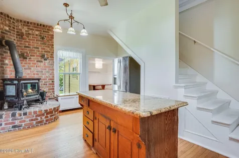 206 W Foy Street Richlands NC 28574