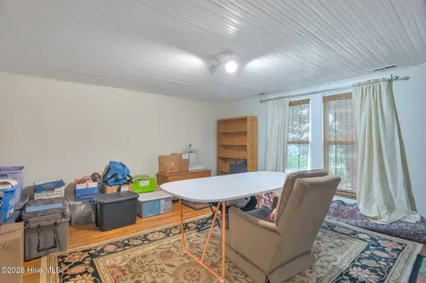 206 W Foy Street Richlands NC 28574