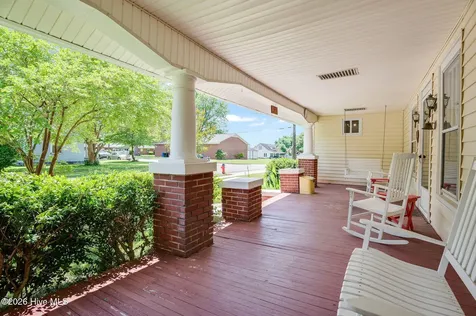 206 W Foy Street Richlands NC 28574