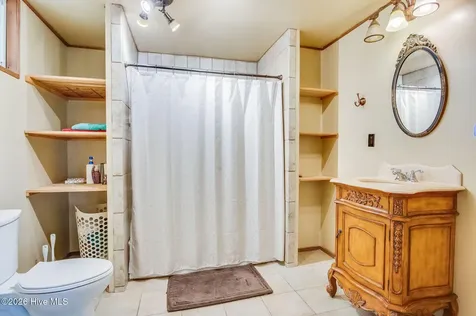 206 W Foy Street Richlands NC 28574