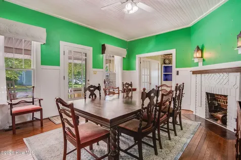 206 W Foy Street Richlands NC 28574