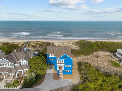 601 Wave Arch Corolla NC 27927