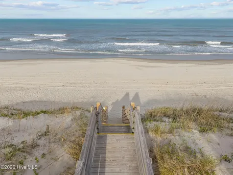 601 Wave Arch Corolla NC 27927