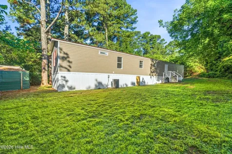 1216 Roberdel Road Rockingham NC 28379