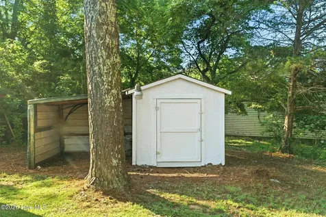 1216 Roberdel Road Rockingham NC 28379