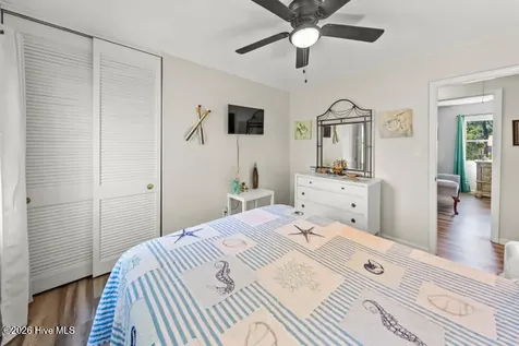 102 Crows Nest Street Oriental NC 28571