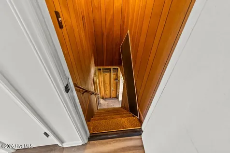 102 Crows Nest Street Oriental NC 28571