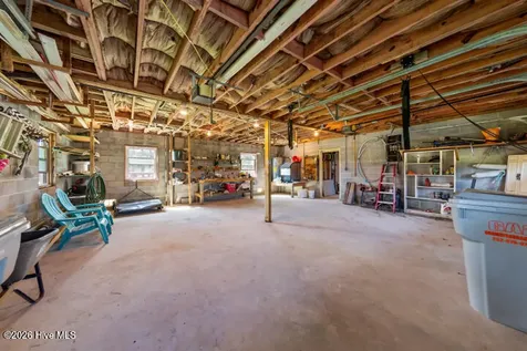102 Crows Nest Street Oriental NC 28571
