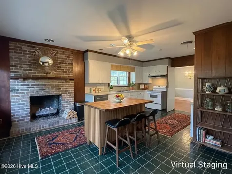 103 Finch Street Clinton NC 28328
