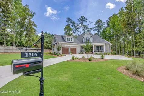 1304 Old Foards Lane Wilmington NC 28409