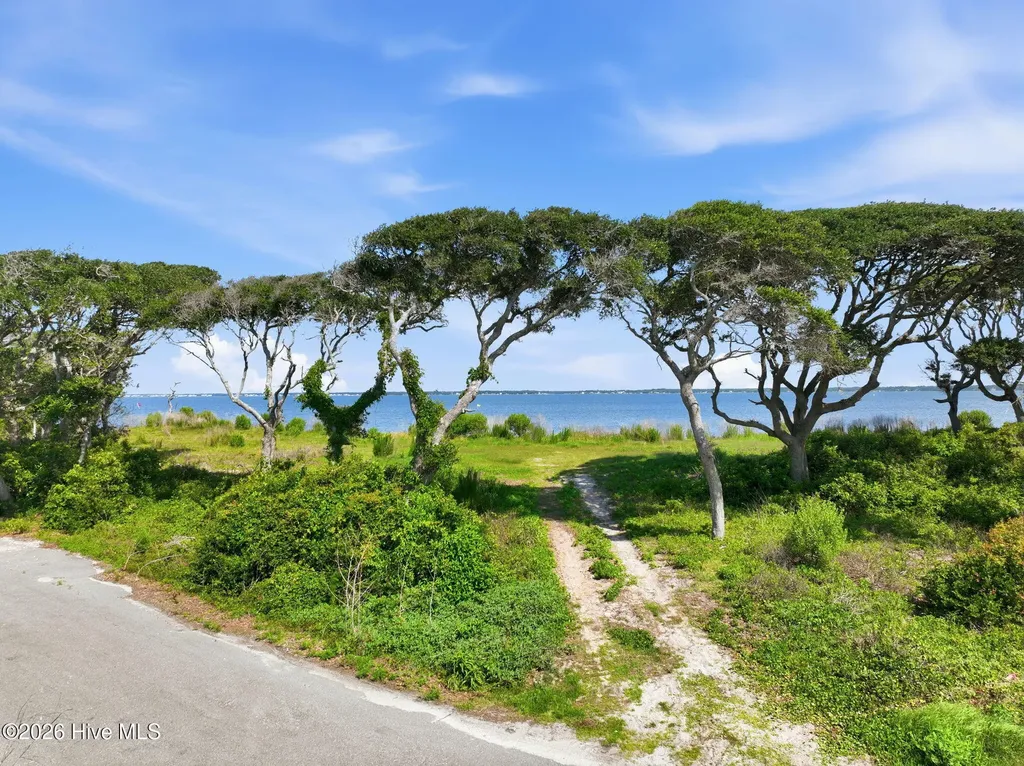 1822 Salter Path Road Indian Beach NC 28512