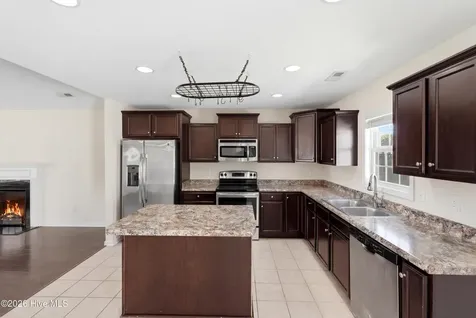 209 Imperial Lane Jacksonville NC 28546