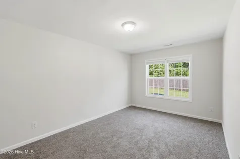 209 Imperial Lane Jacksonville NC 28546
