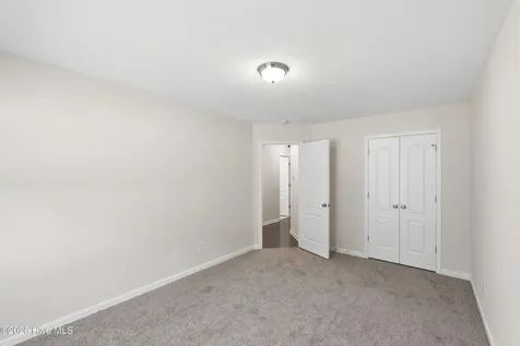209 Imperial Lane Jacksonville NC 28546