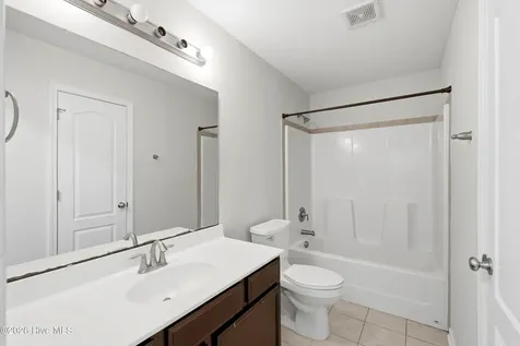 209 Imperial Lane Jacksonville NC 28546