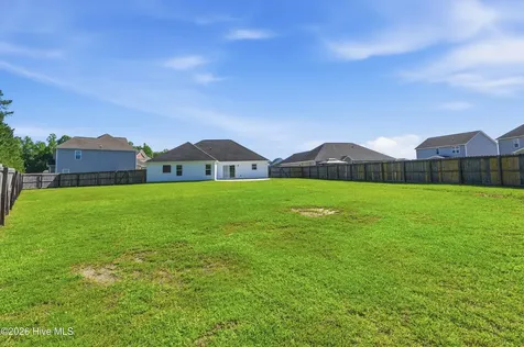 209 Imperial Lane Jacksonville NC 28546