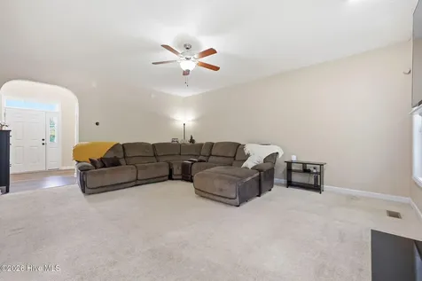 174 Revere Way Cameron NC 28326
