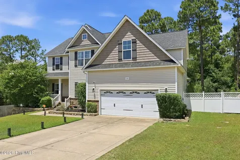 174 Revere Way Cameron NC 28326