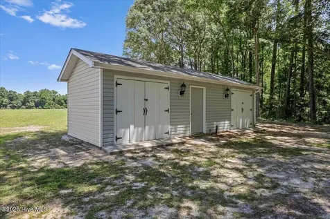 573 Smiths Winding Lane Pikeville NC 27863