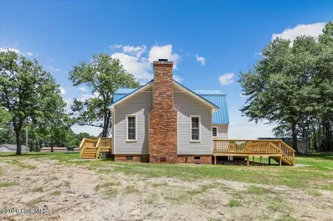 573 Smiths Winding Lane Pikeville NC 27863