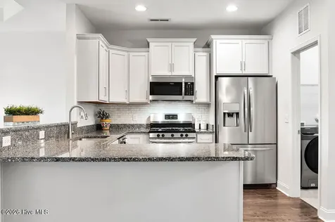 6436 Pinnacle Point Winnabow NC 28479