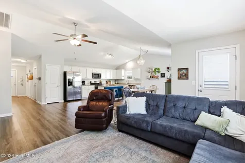 4432 Pinewood Village Drive SE Southport NC 28461
