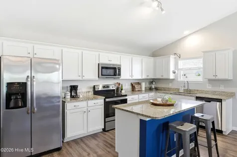 4432 Pinewood Village Drive SE Southport NC 28461