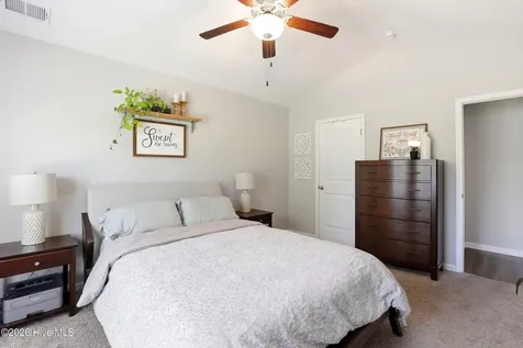 4432 Pinewood Village Drive SE Southport NC 28461