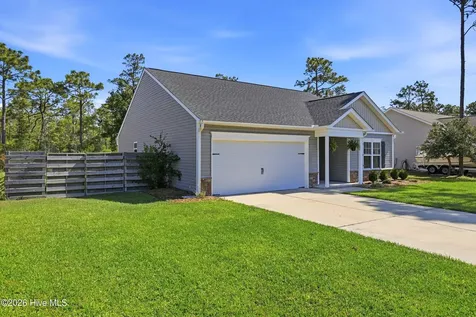 4432 Pinewood Village Drive SE Southport NC 28461