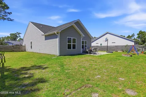 4432 Pinewood Village Drive SE Southport NC 28461