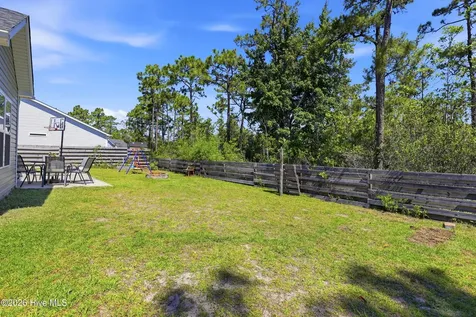 4432 Pinewood Village Drive SE Southport NC 28461