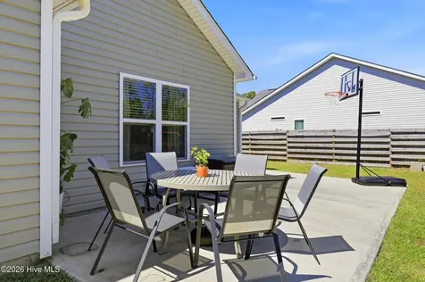 4432 Pinewood Village Drive SE Southport NC 28461