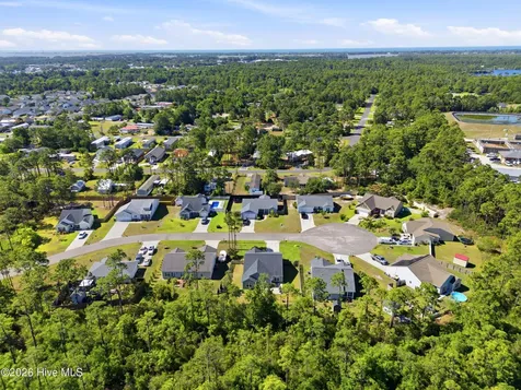 4432 Pinewood Village Drive SE Southport NC 28461