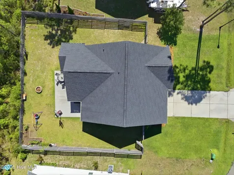 4432 Pinewood Village Drive SE Southport NC 28461
