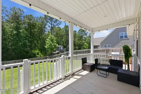 120 Shadow Creek Drive Hubert NC 28539