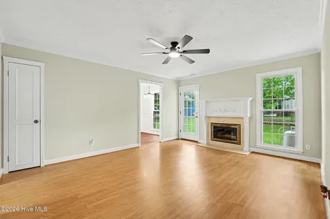 2804 Empire Court Fayetteville NC 28306