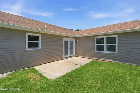 104 Hearthstone Court Jacksonville NC 28546