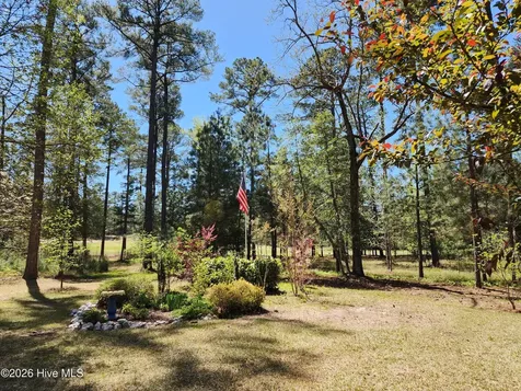 107 S Lakeshore Drive Whispering Pines NC 28327